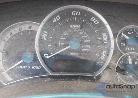 2002 Cadillac Escalade Standard from USA, damaged, VIN 1GYEK63N42R316634